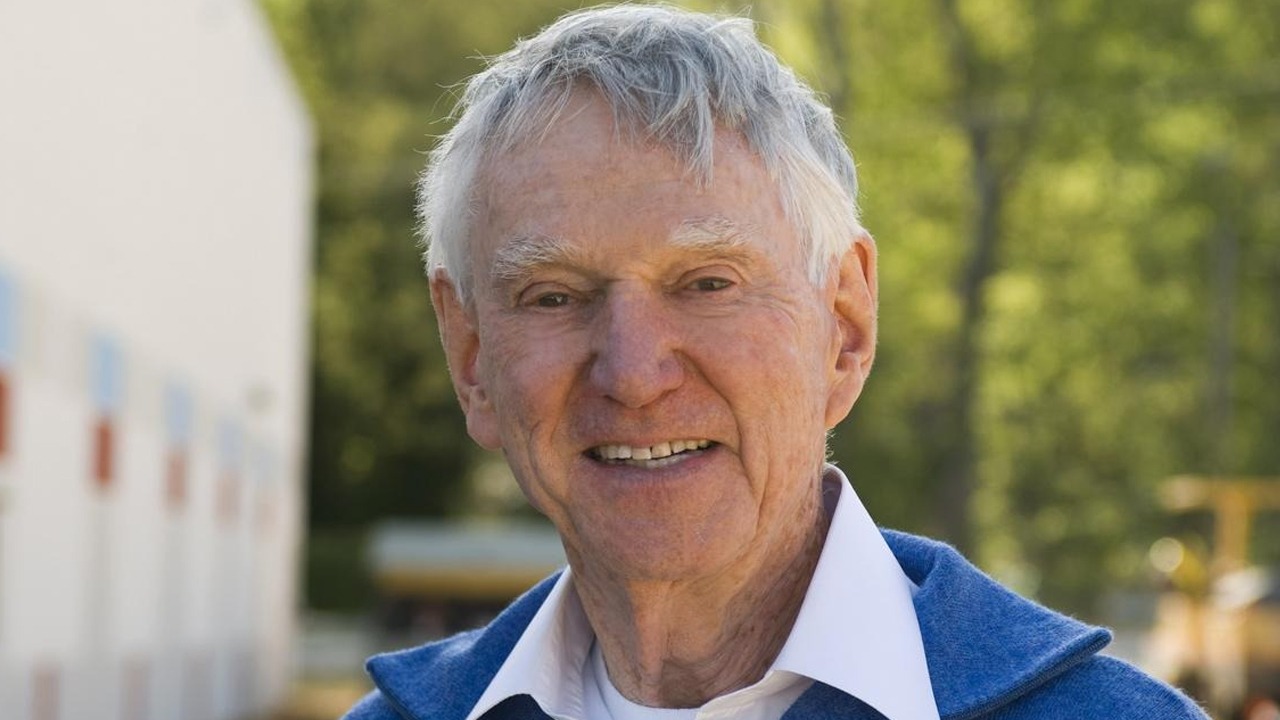 WhatsApp Image 2023-02-07 at 4.31.48 PM (1).jpeg