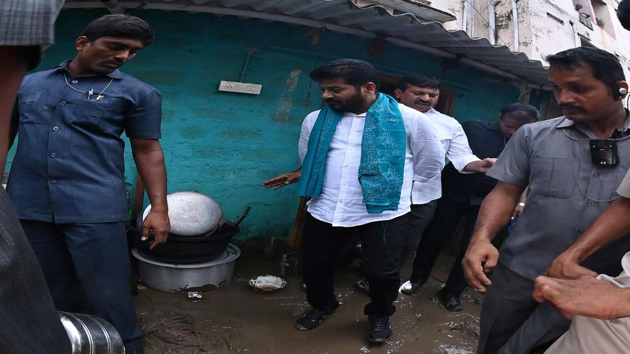 cm-revanth-flood.jpg