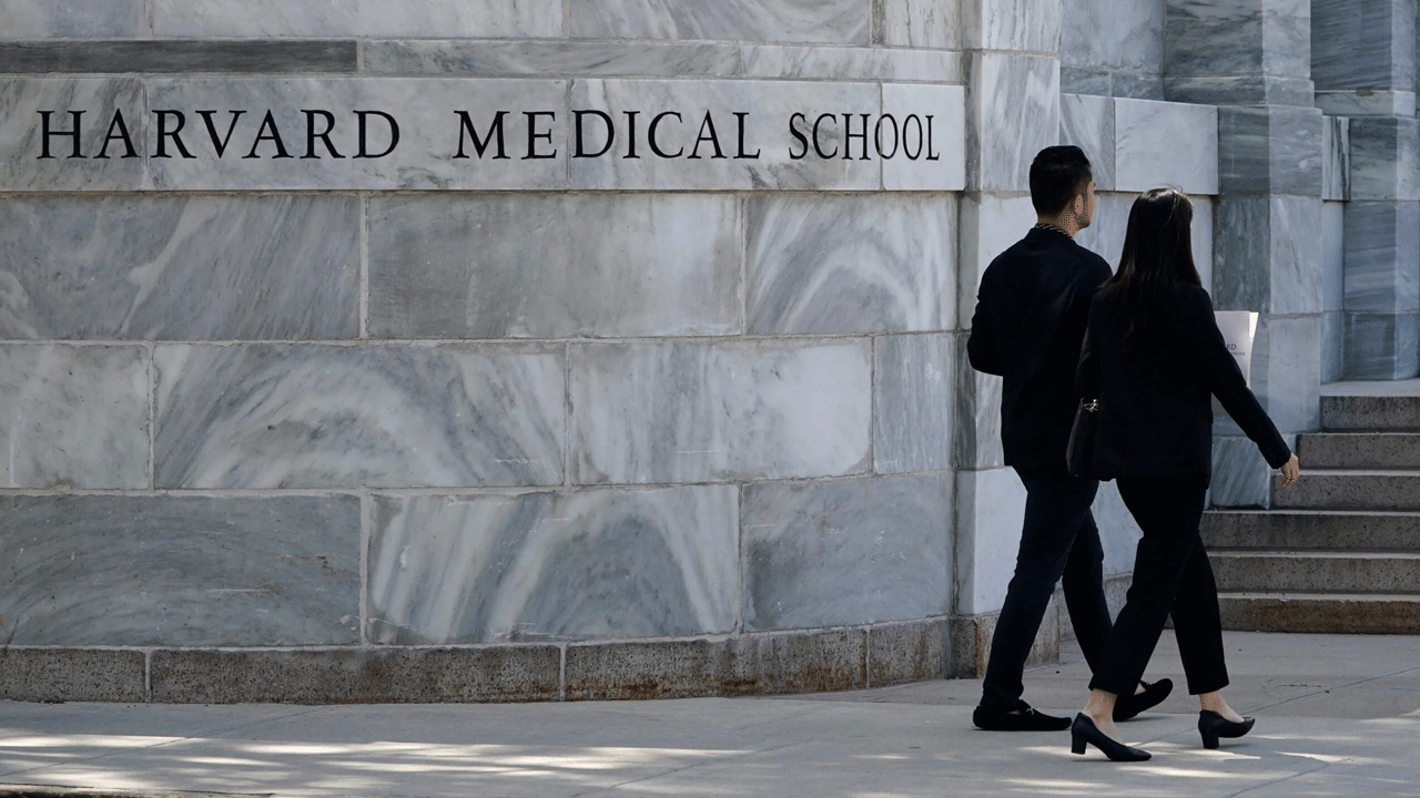 Harward-medical-school-2.gif