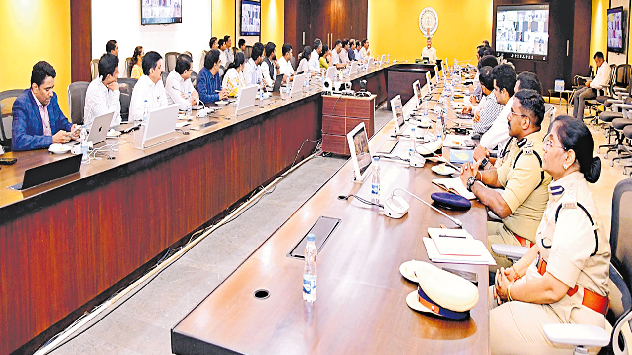 CM Chandrababu Naidu