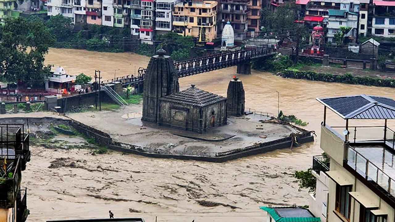 Himachal-Pradesh-Rains-2.jpg