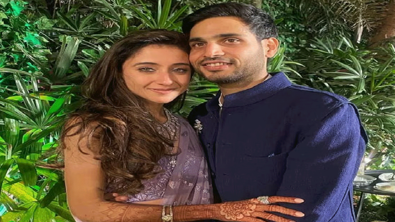 Jai-Anmol-Ambani-4.gif