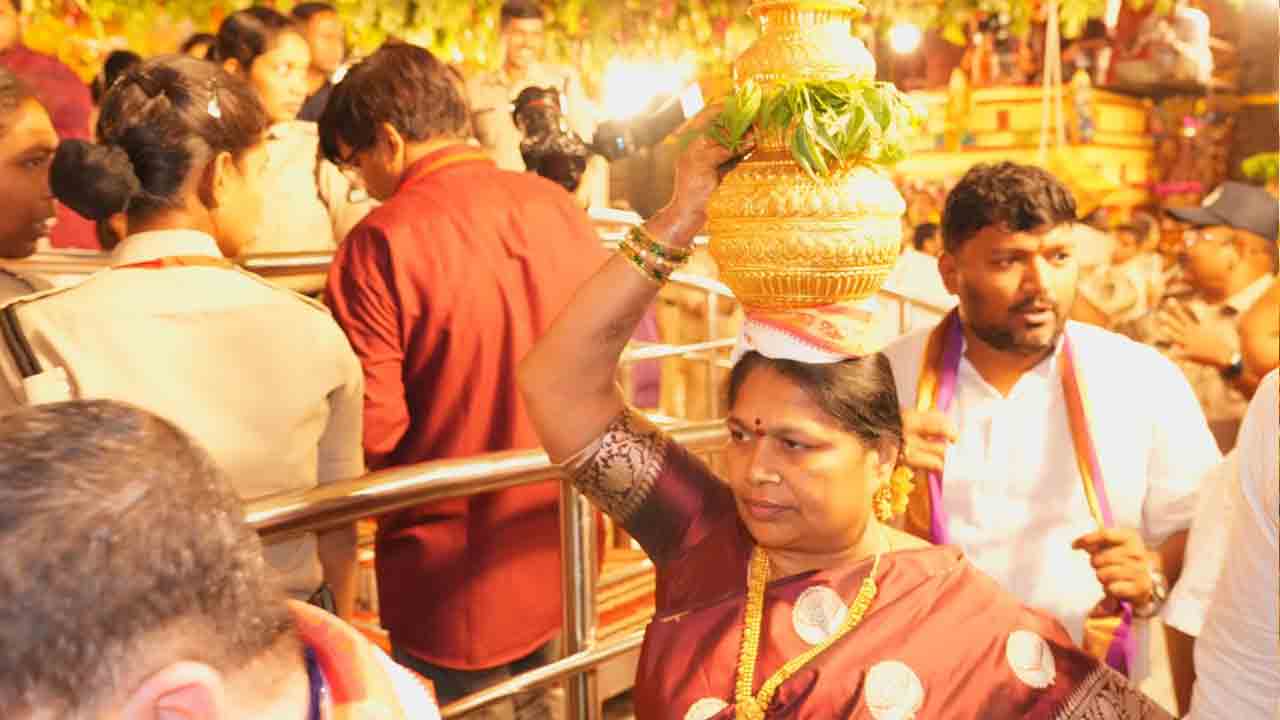 PONNAM-3.jpg