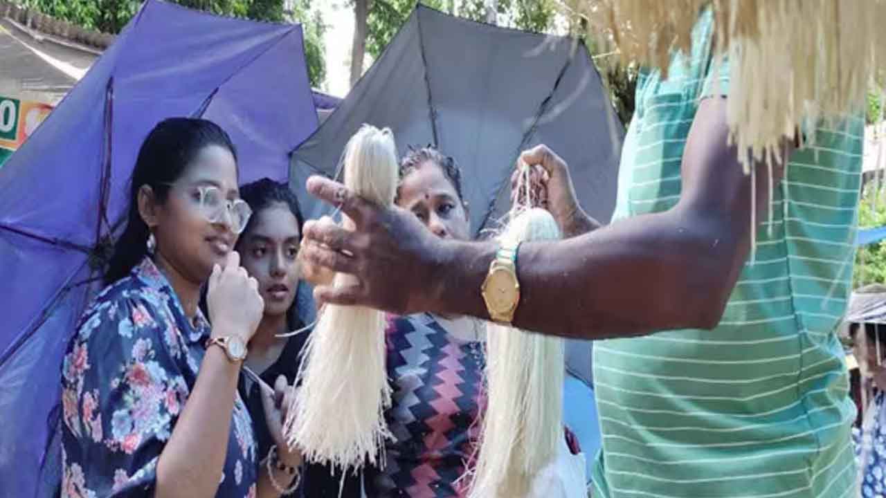 kerala-kottiyyur-festival.jpg