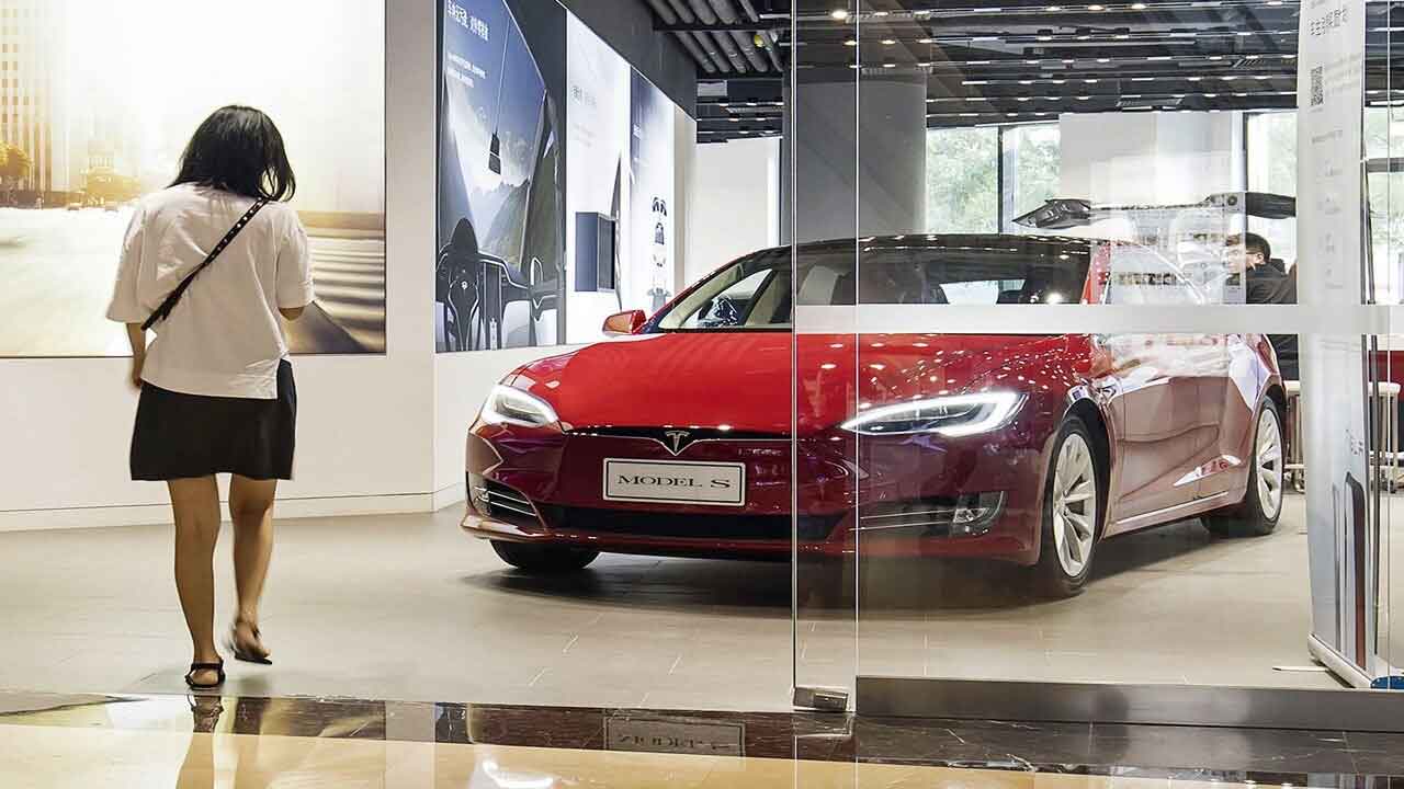 tesla-1.jpg