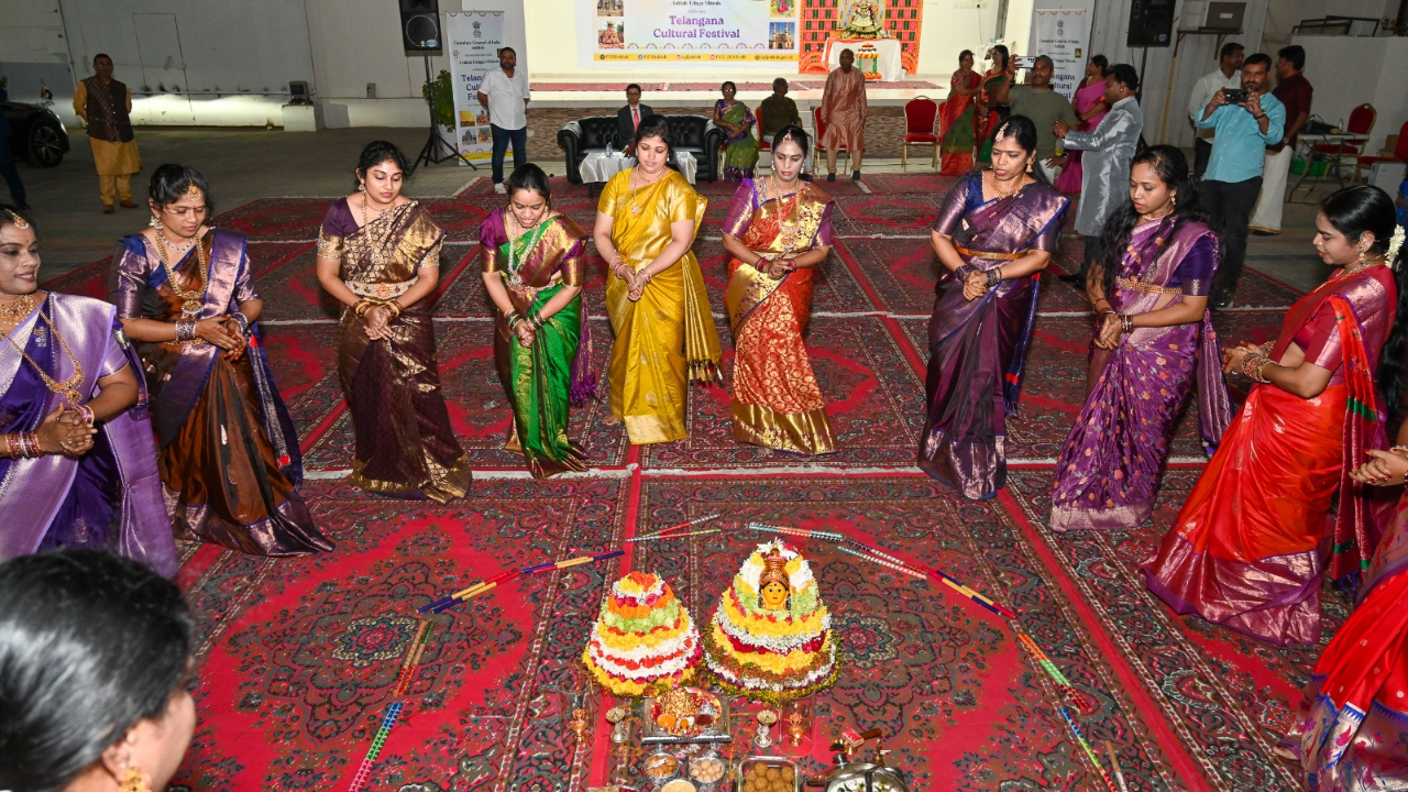 Bathukamma (17).jpg