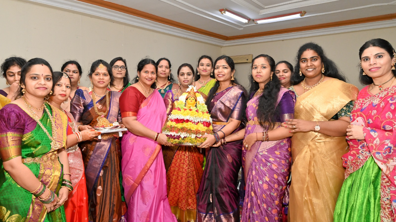 Bathukamma 7 (2).jpg