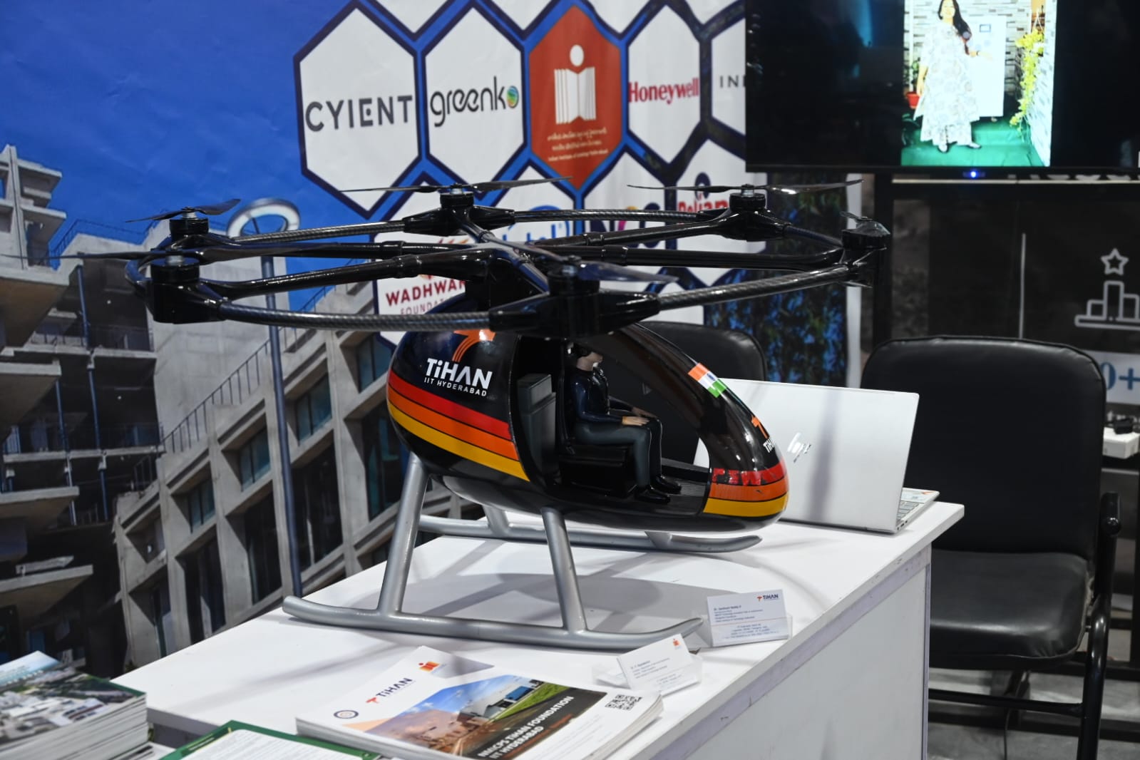 WhatsApp Image 2025-12-08 at 1.07.10 PM.jpeg