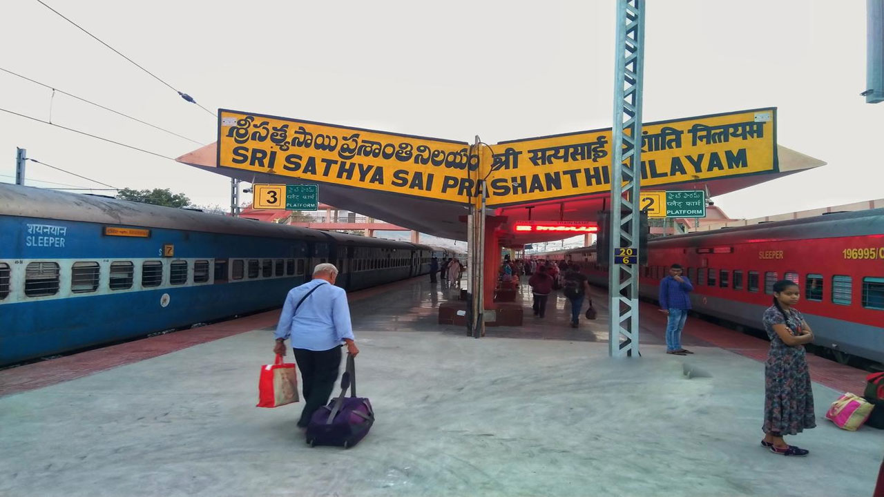 Another Vande Bharat train halted in AP