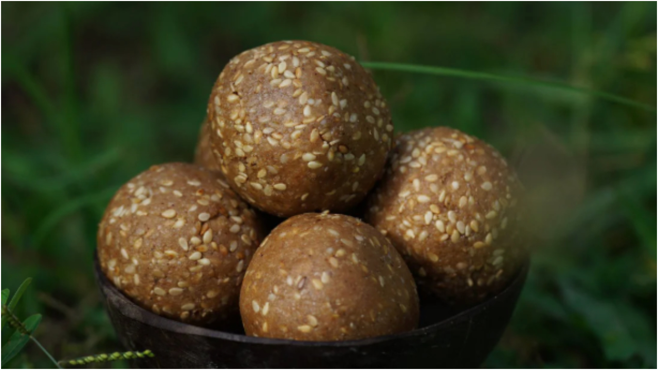Nuvula Laddu (2).jpg