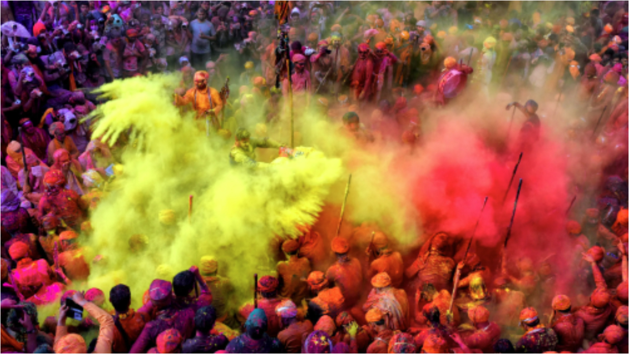 Holi (1).jpg