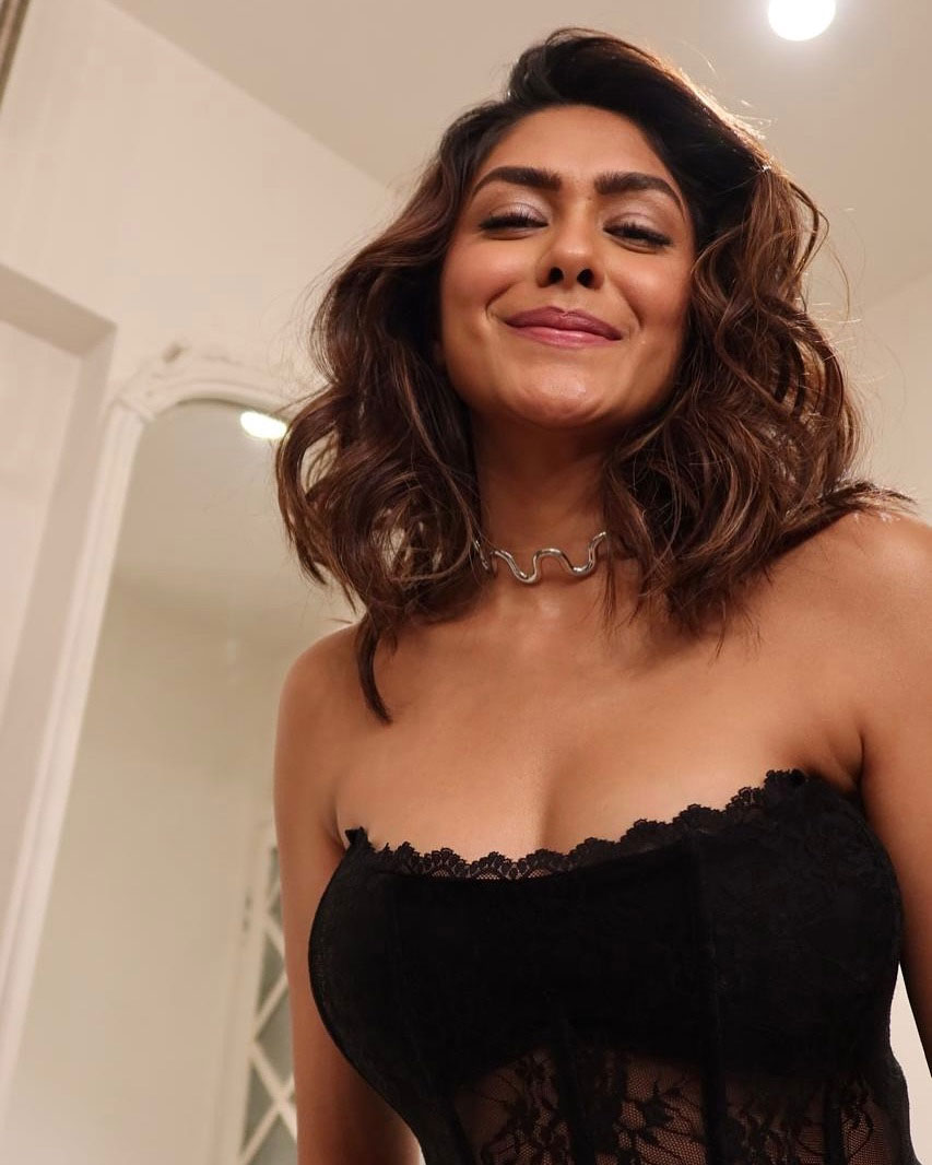 Mrunal-2.jpg