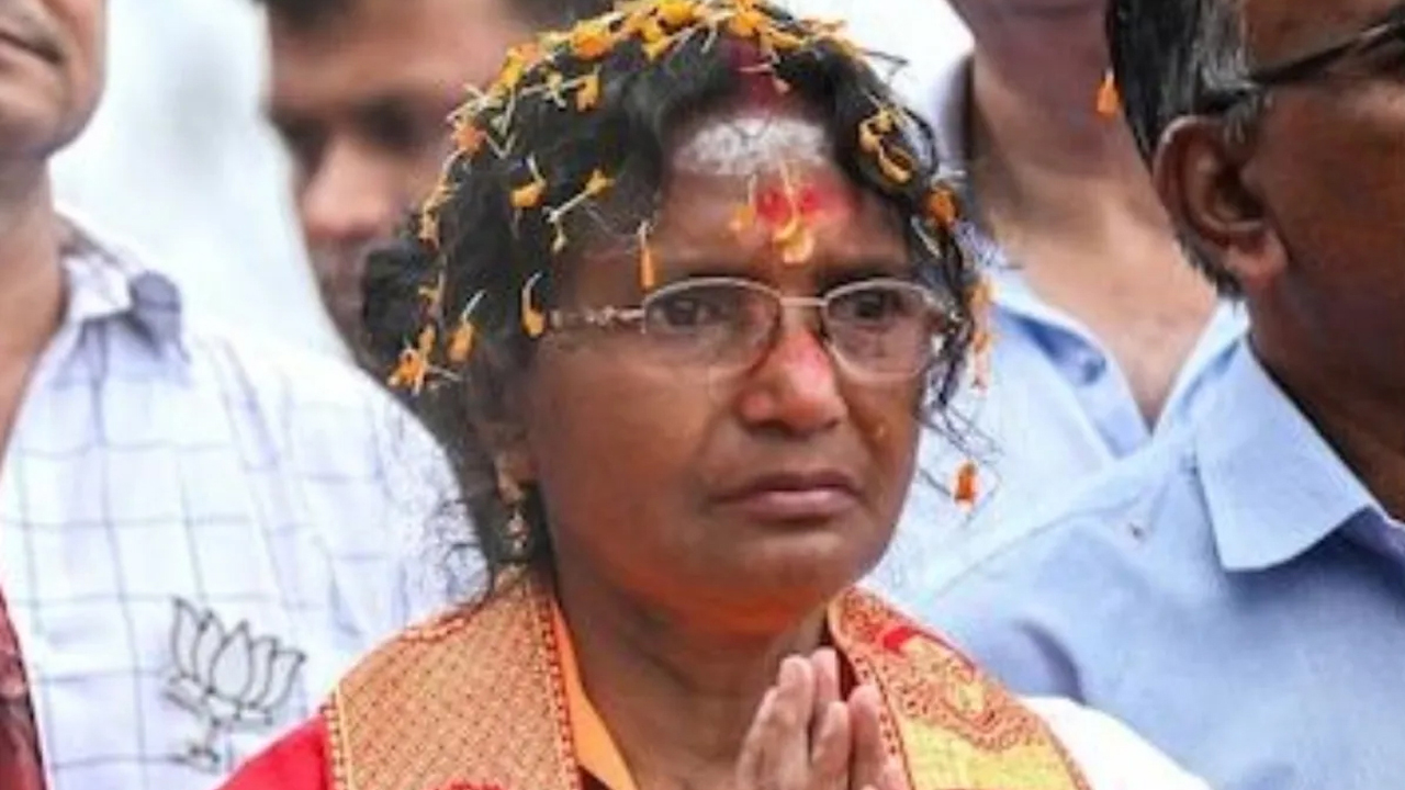 14-Navya.jpg