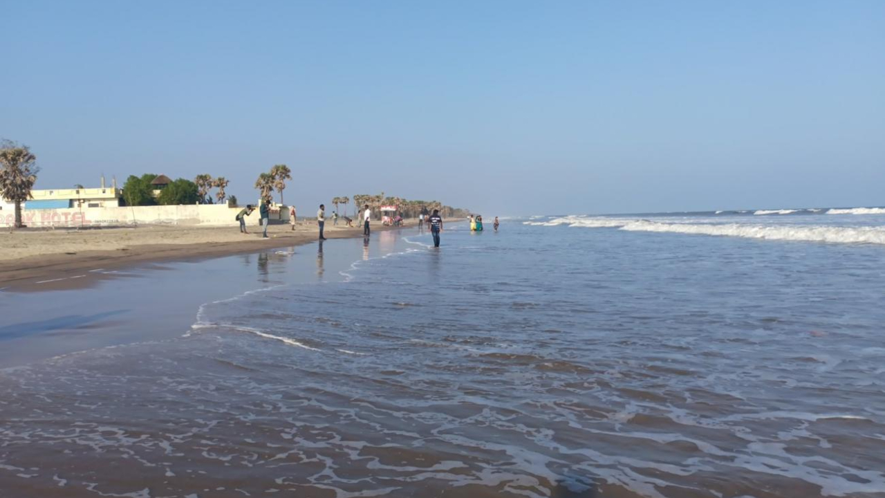 Beach.jpg