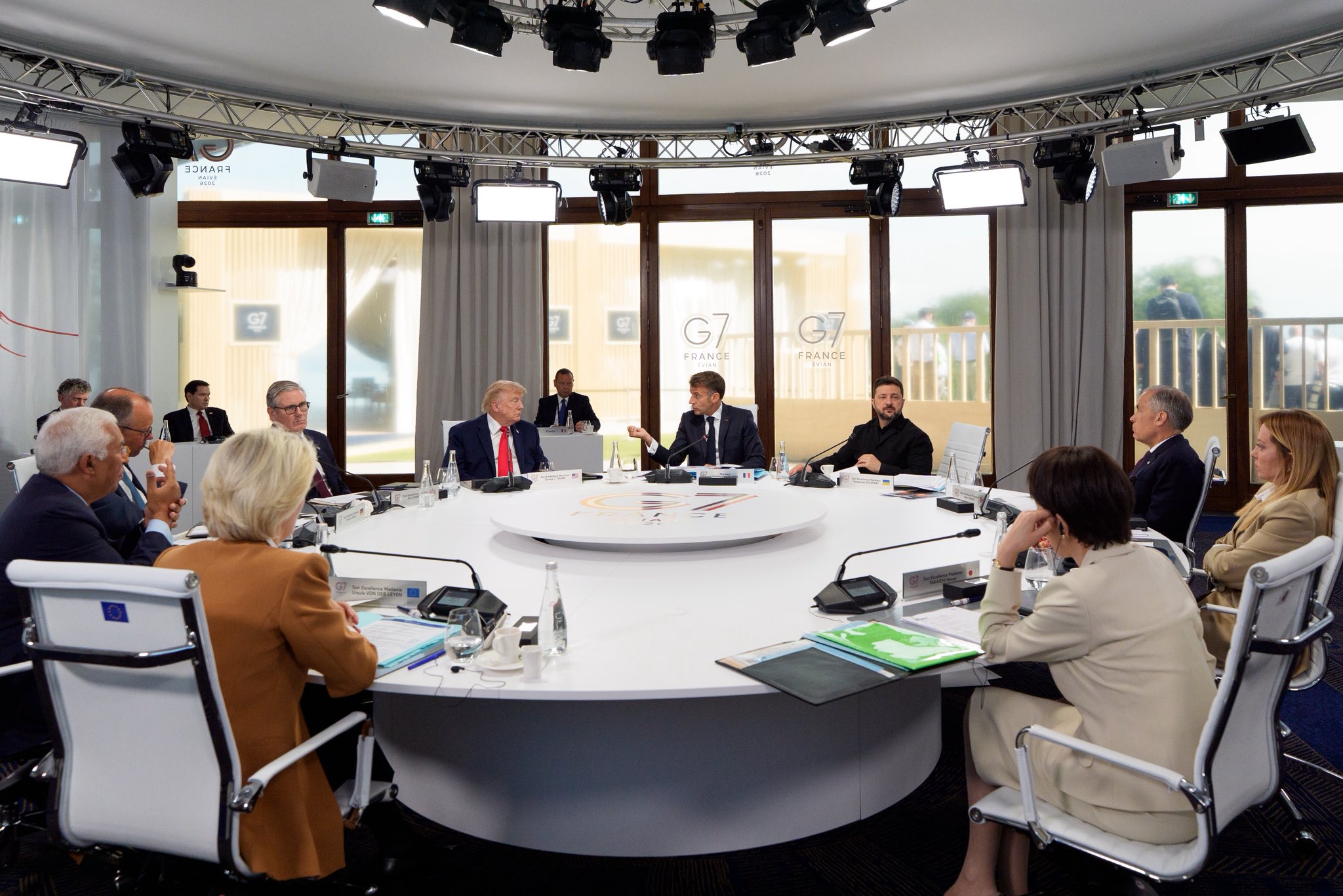 G7- 2.jpg