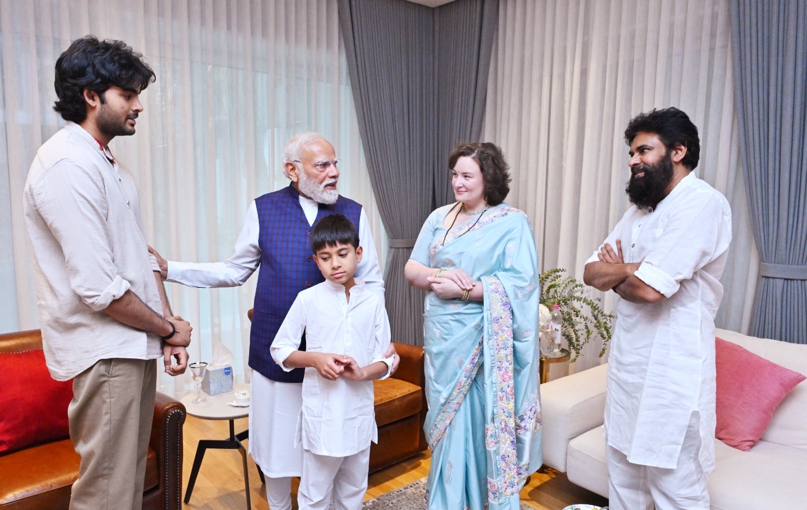 pm modi pawan kalyan