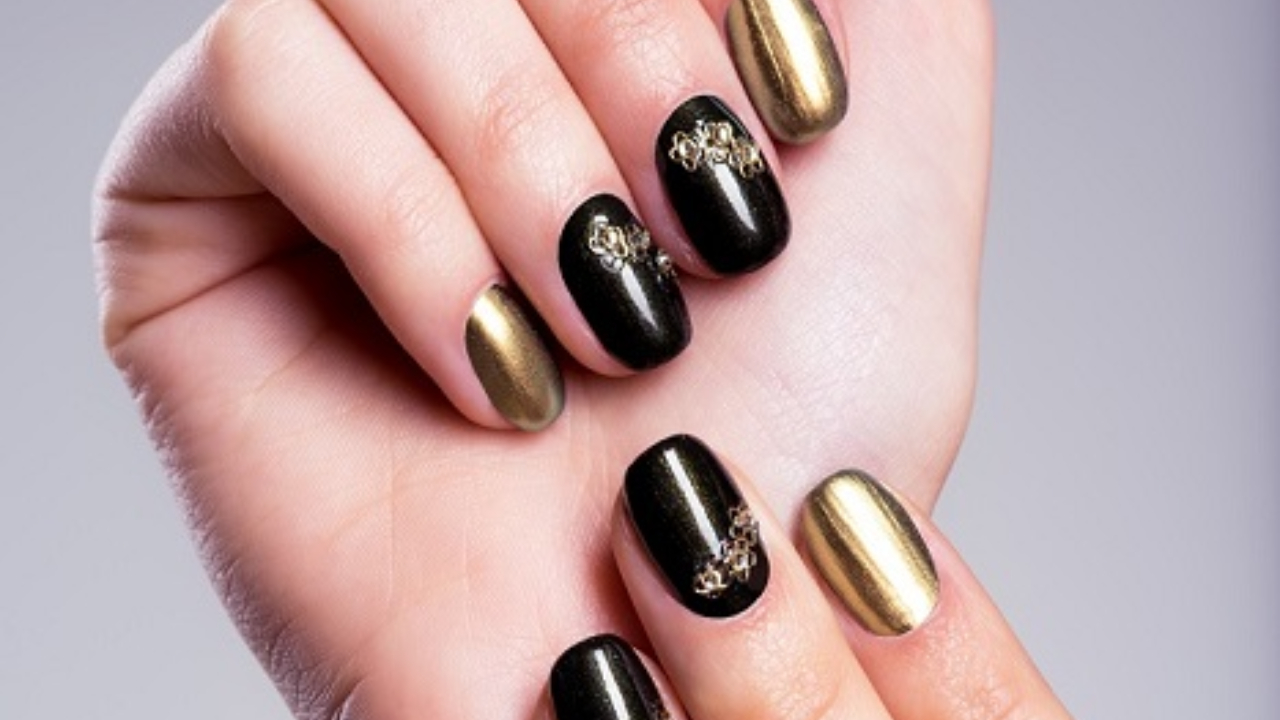 Nails (2).jpg