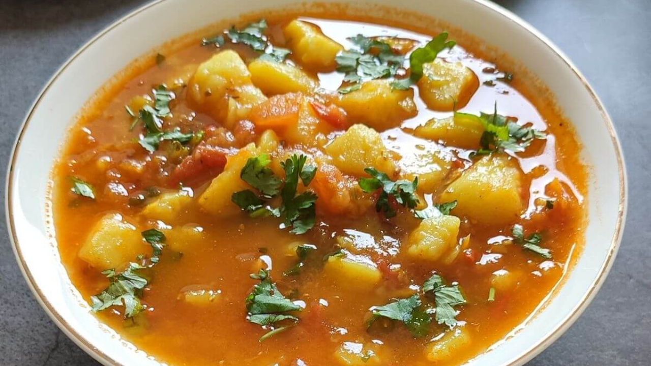 Potato curry.jpg
