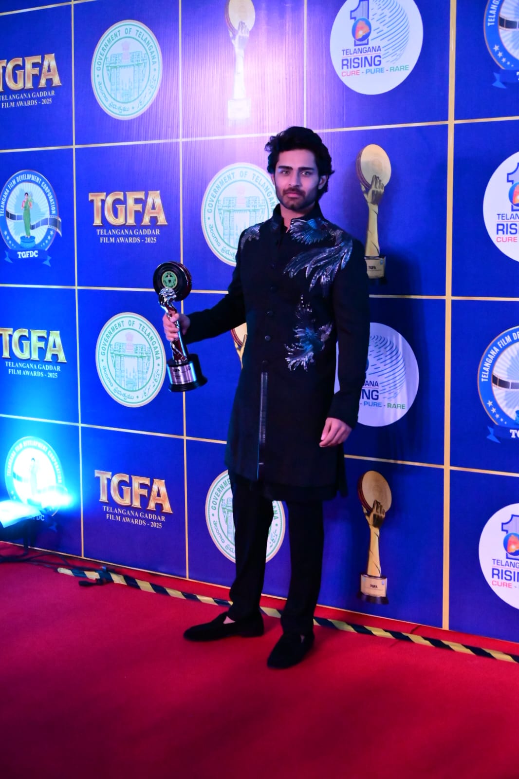 Red carpet (10).jpeg