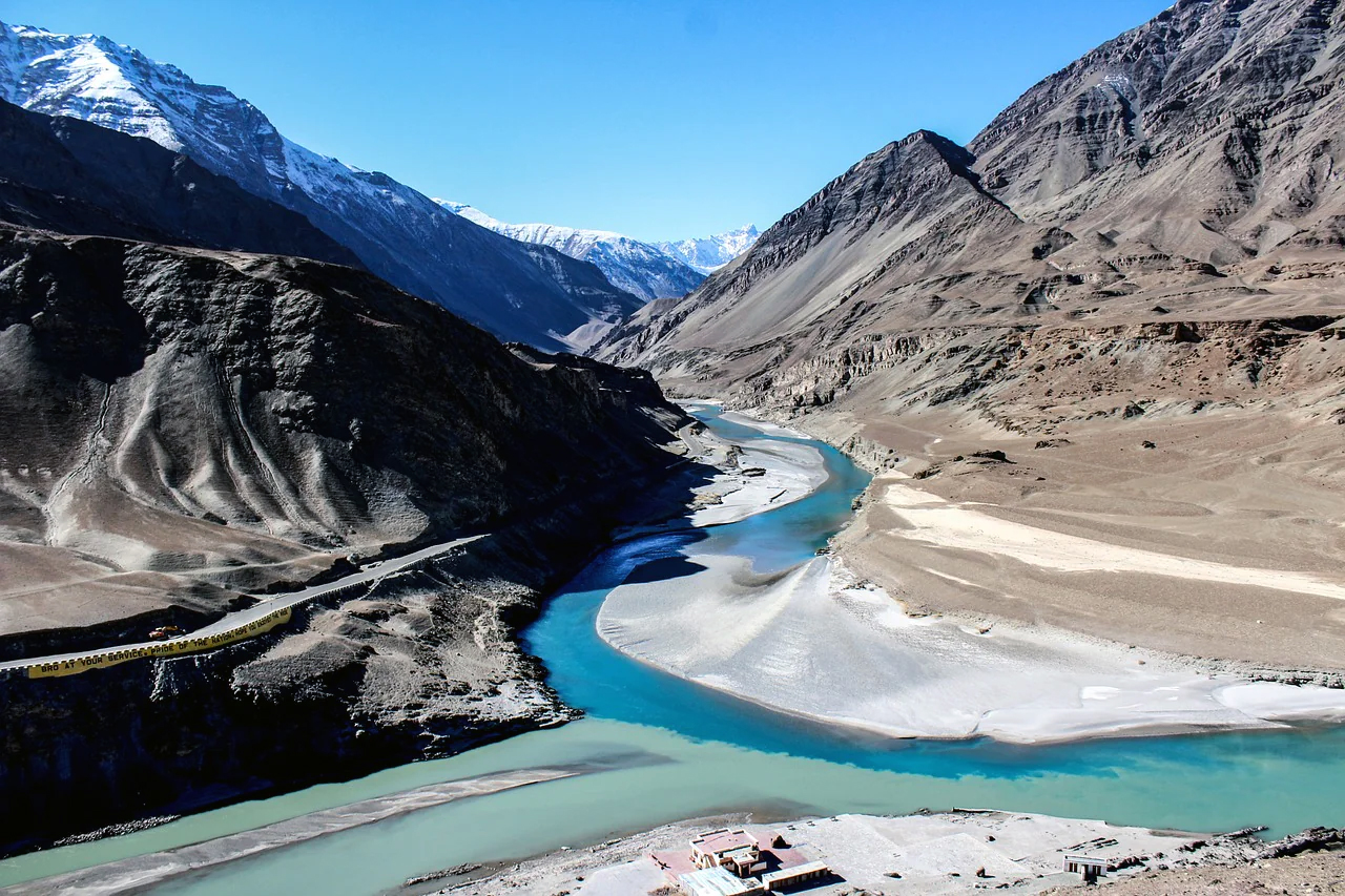 Sindhu River_IWT.jpg