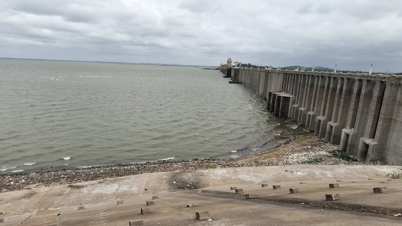 tb-dam.jpg