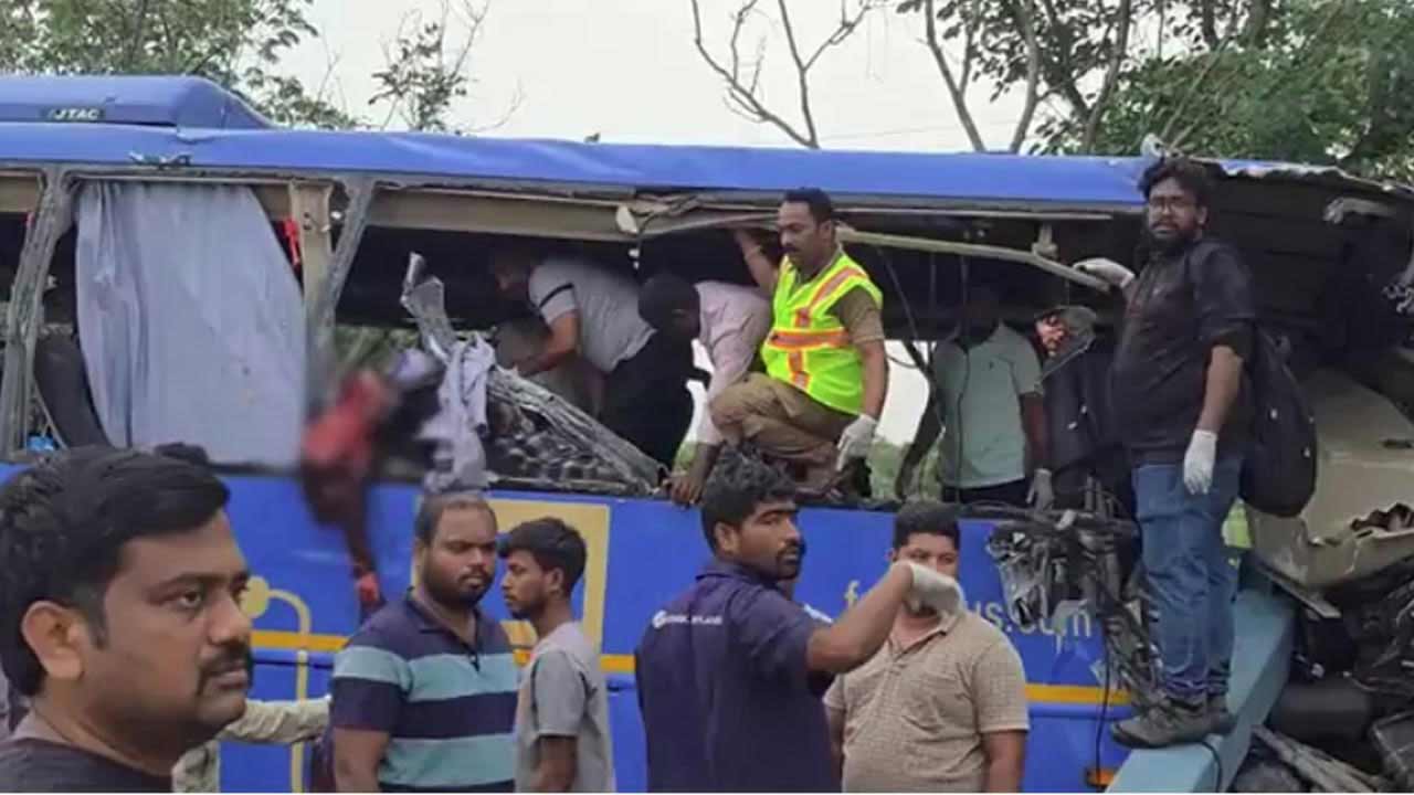 Fresh-Bus1.jpg