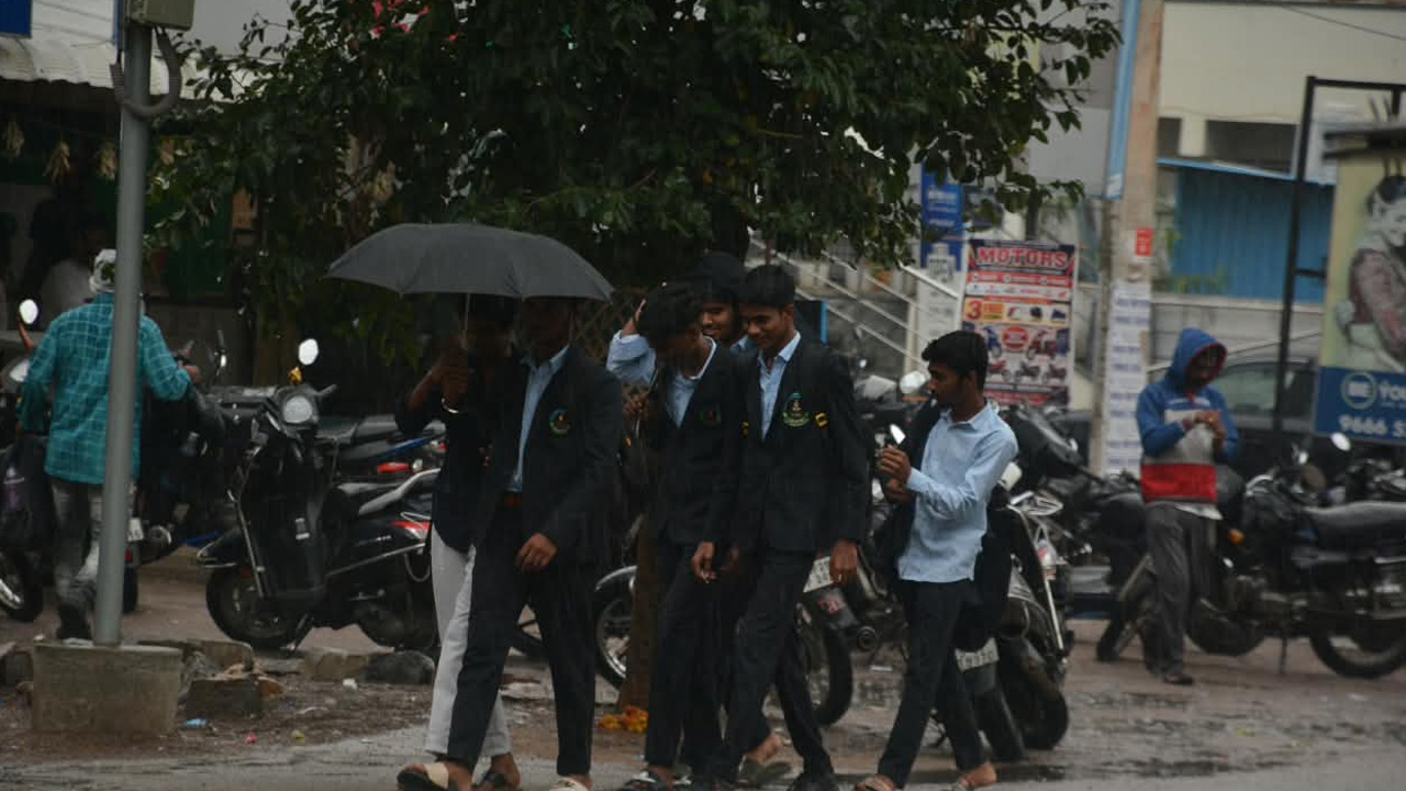 Rains2.jpg