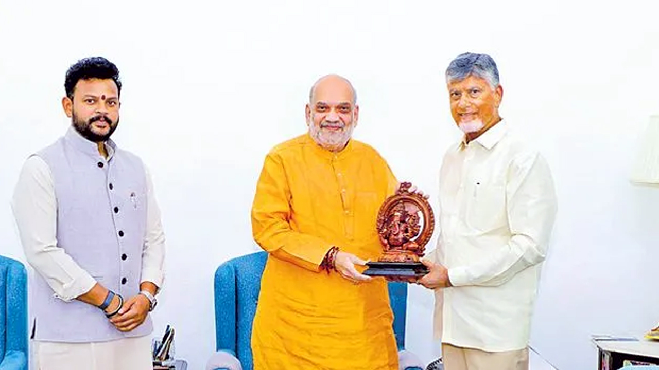 ap-cm.jpg