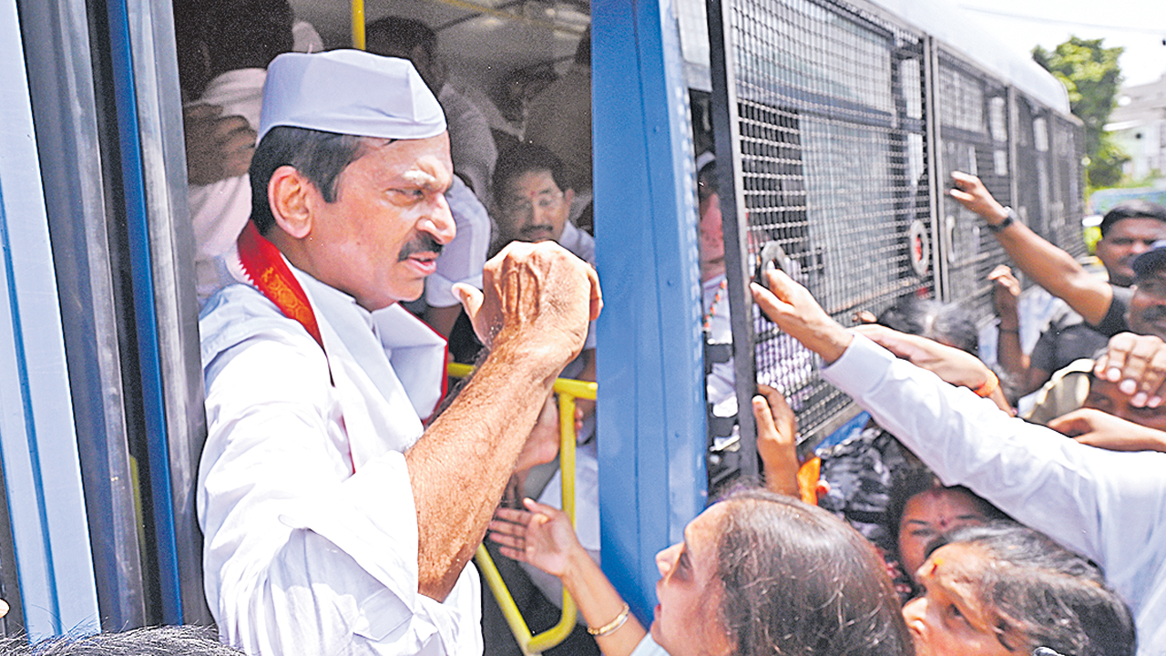 pongulati copy.jpg